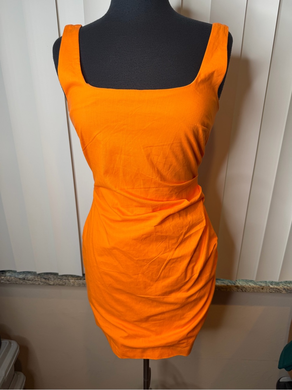 Mable Sleeveless Square Neck Orange Ruched Bodycon Dress Size Medium NEW
